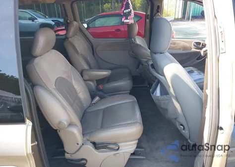 2003 Chrysler Town & Country Limited из США, поврежденный, VIN 2C8GP64L93R239024